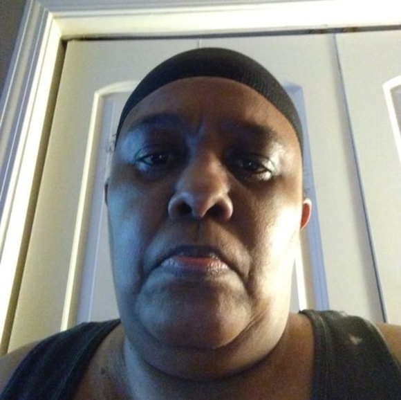 Meet your Posher, Debra - Picture 1 of 1